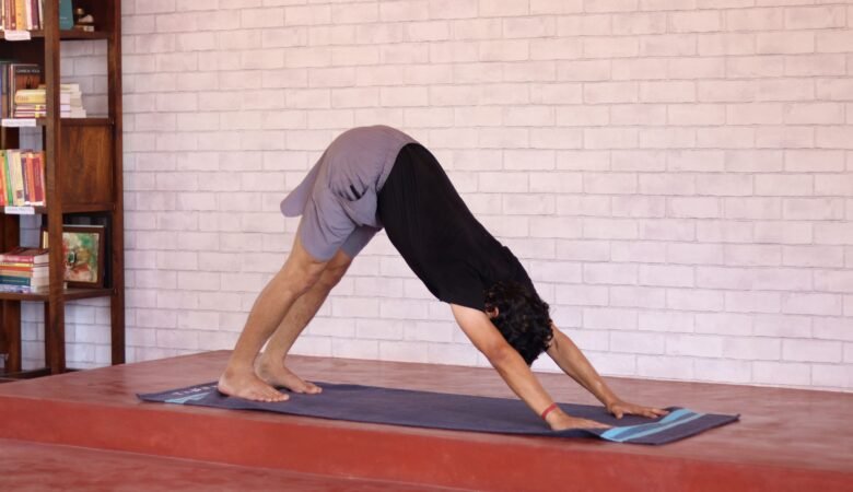 Yoga asanas for leg strength